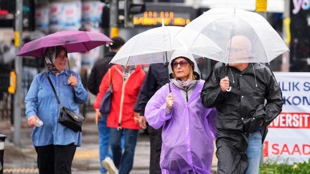 İstanbul için AKOM'dan fırtına ve sağanak uyarısı