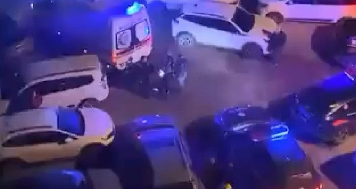 Zeytinburnu'nda polise ateş açan şüpheli bacağından vuruldu