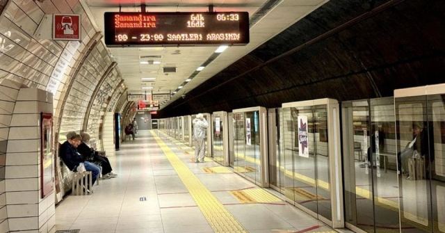 İstanbul'da Üsküdar-Sultanbeyli Metro Hattı'nda aksama