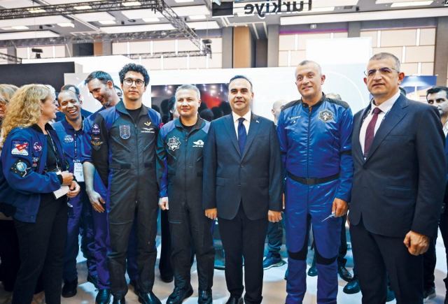 Uzay Kongresi Antalya'da Başladı