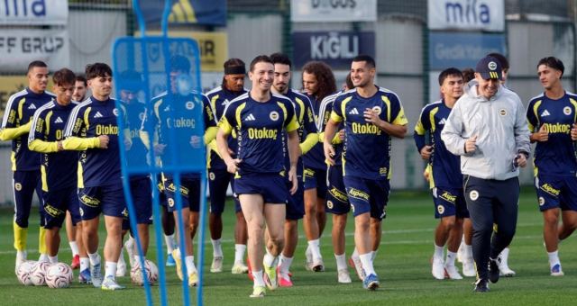 Fenerbahçe, Çaykur Rizespor maçı için hazırlıklarını sürdürüyor
