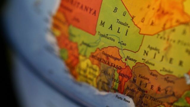 Sahel Bölgesinde El Kaide ile DEAŞ Arasındaki Nüfuz Savaşı Büyüyor