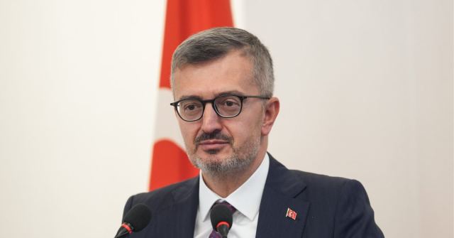 Burhanettin Duran, İstanbul'daki sel için devletin sahada olduğunu açıkladı