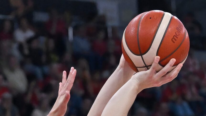 Fenerbahçe Tarfin ve ÇİMSA ÇBK Mersin Süper Kupa için mücadele edecek