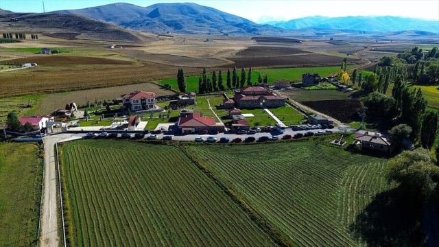 Kenan Yavuz Etnografya Müzesi Avrupa'da Ödüller Kazandı