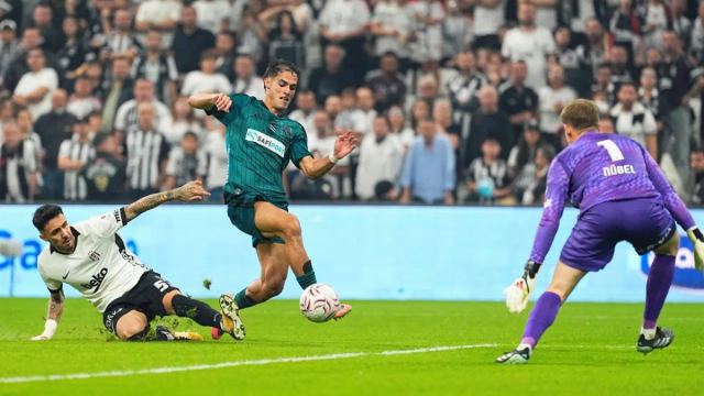 Metehan Altunbaş Beşiktaş maçı sonrası hakeme tepki gösterdi