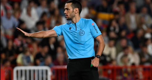 Trabzonspor-Beşiktaş maçında VAR hakemi İspanyol isimle atandı