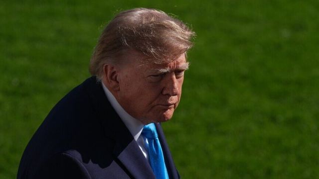 Trump, Zelenskiy'ye Rusya ile müzakereleri devretme önerisinde bulundu