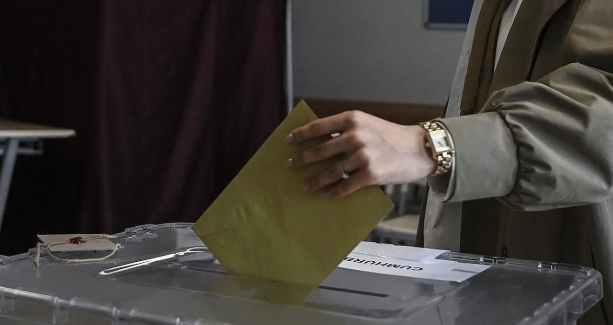 AKP'nin 3 milyon 24 bin 486 seçmenin oyunu aldığı iddiası