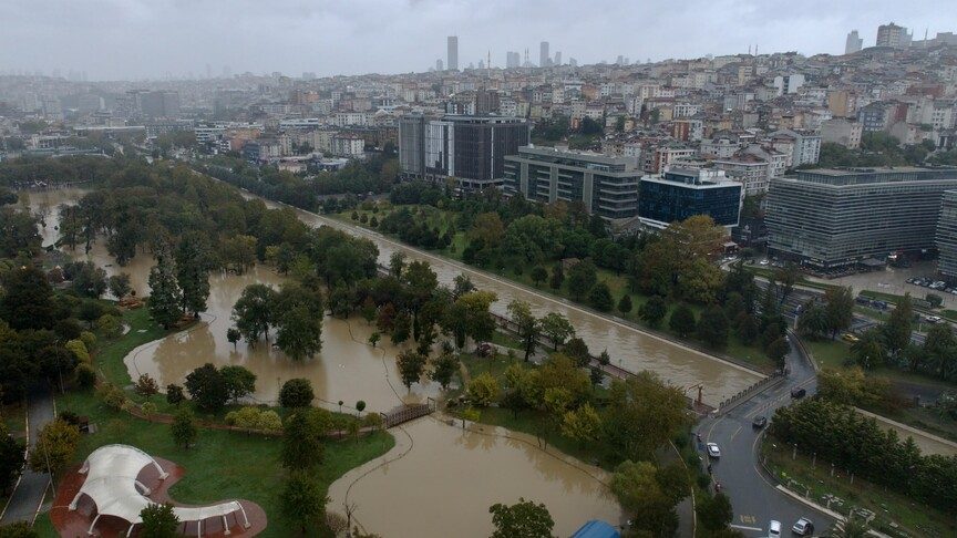 İstanbul Ekim'de Yağış Rekoru Kırdı