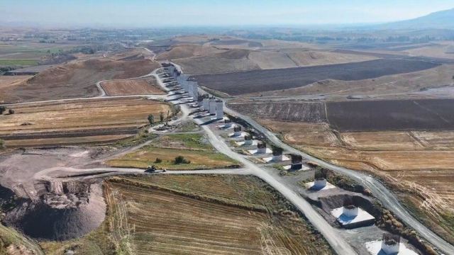 Uraloğlu: Ankara-Samsun hızlı demir yolu hattında ilerleme yüzde 40'ı geçti