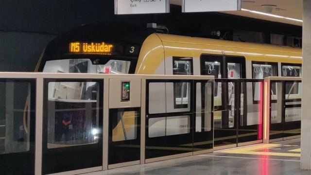 İstanbul'da Marmaray, metro ve tramvay seferleri normale döndü