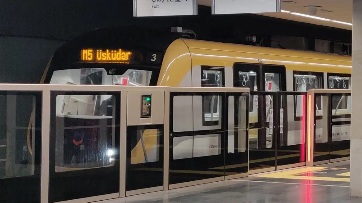 İstanbul'da Marmaray, metro ve tramvay seferleri normale döndü