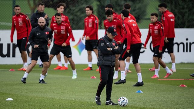 A Milli Futbol Takımı İtalya maçı hazırlıklarına başladı