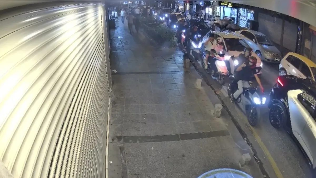 Kağıthane'de kuyumcuya silahlı saldırı gerçekleşti
