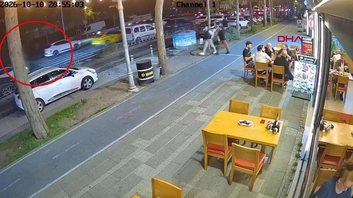 Beylikdüzü'nde Yaya Geçidinde Kaza: Bir Kişi Hayatını Kaybetti
