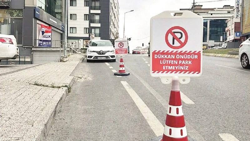 İstanbul'da Duba İşgali Trafik Sorunlarına Yol Açıyor