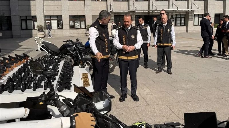 İstanbul'da suç örgütlerine yönelik operasyon: 289 gözaltı