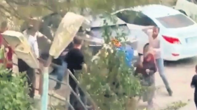 Pendik'te köpek havlaması yüzünden kavga çıktı