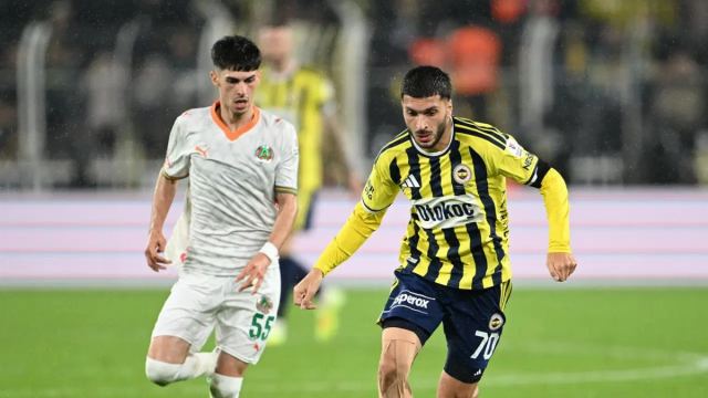 Fenerbahçe - Alanyaspor maçını spor yazarları yorumladı