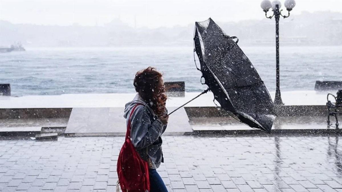 İstanbul'da 2 Ekim 2026 Hava Durumu: Sağanak Yağış Bekleniyor