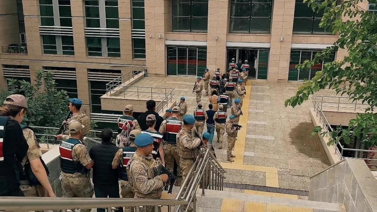 Batman merkezli yasa dışı bahis operasyonunda 80 tutuklama