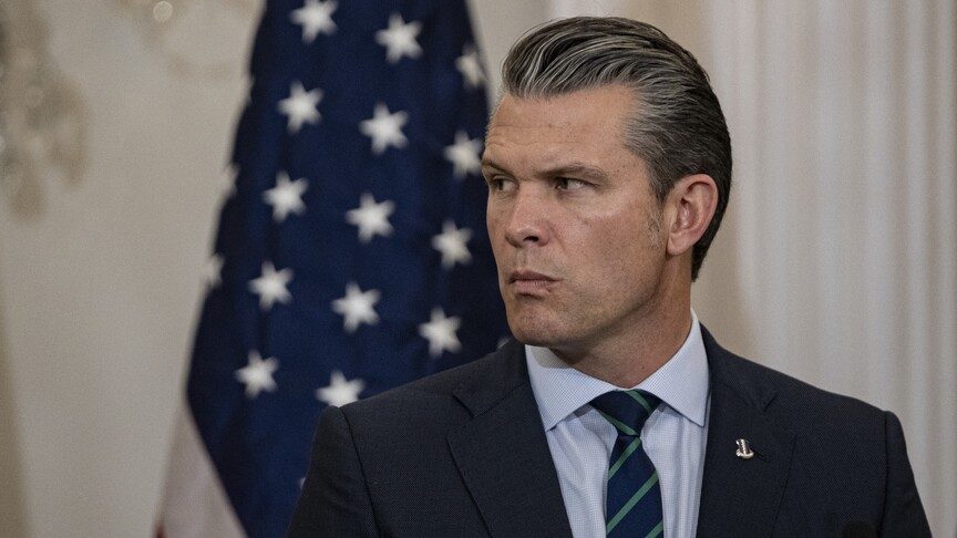 ABD Savunma Bakanı Hegseth, İran'ı nükleer hırslarıyla uyardı