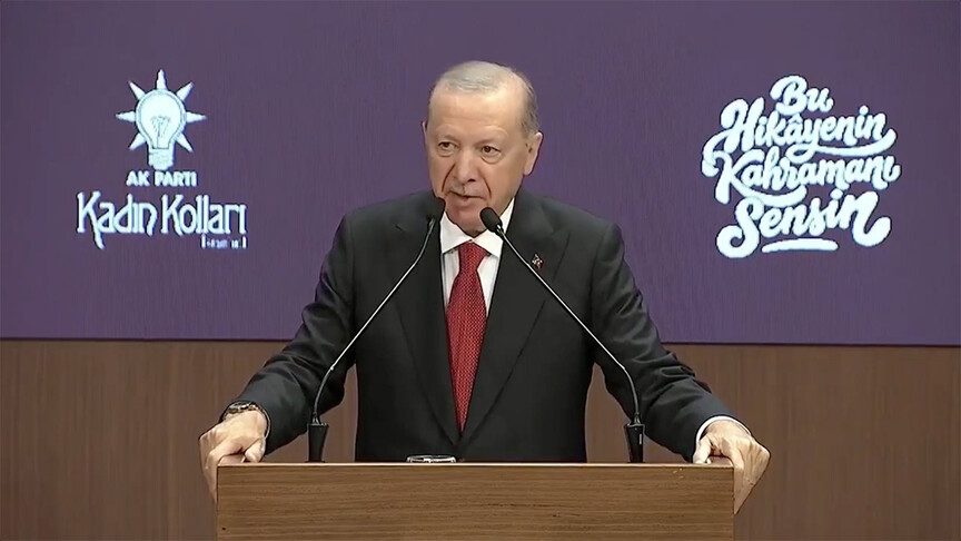 Cumhurbaşkanı Erdoğan, kadınların mücadelesini vurguladı
