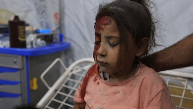 İsrail'in Gazze'deki Okula Düzenlediği Saldırıda 3 Yaralı