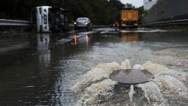 İstanbul'da Sel Sonrası Su Güvenliği Uyarısı Yapıldı