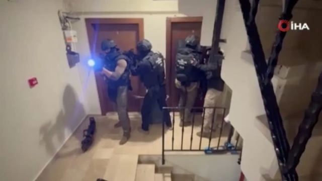 İstanbul'da FETÖ'nün gaybubet evlerine operasyon: 5 gözaltı