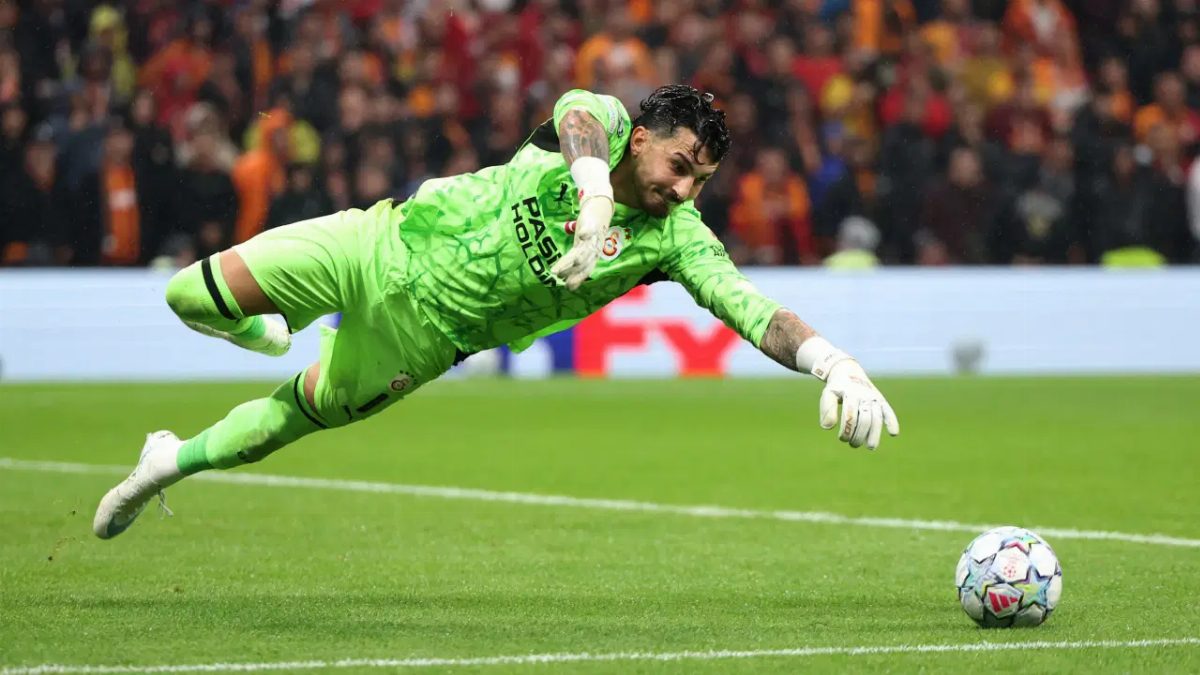 Galatasaraylı Oyuncular 4-1'lik Maç Sonrası Üzüntülerini Paylaştı