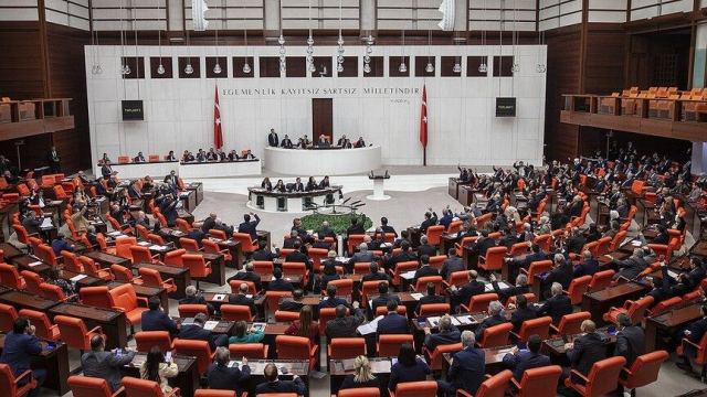 TBMM'de Yatırım Fonlarının Tasfiyesi ve Kızılay Kanunu Görüşülecek