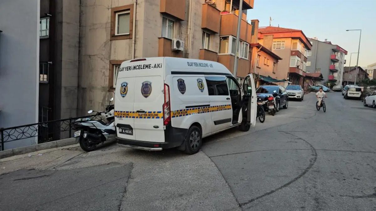Bahçelievler'de Kötü Koku İhbarı: 55 Yaşındaki Adam Ölü Bulundu