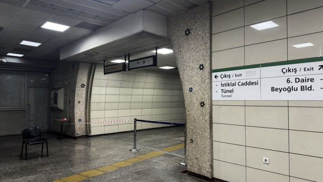 İstanbul'da aksayan tramvay ve metro seferleri yeniden başladı