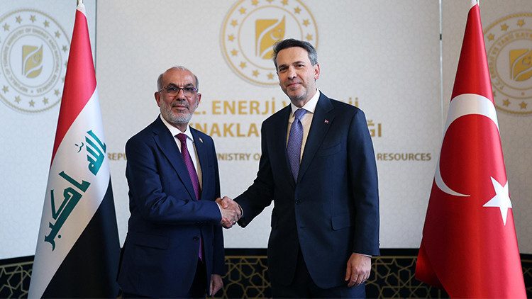 Türkiye Irak ile enerji alanında yeni anlaşmalar için görüşüyor