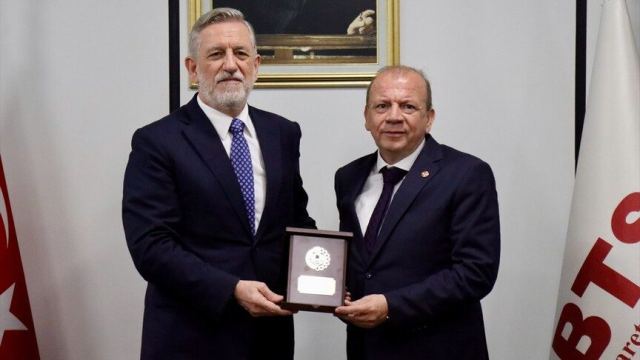 Bursa Ticaret ve Sanayi Odası Başkanı Matlı, görevi Burkay'dan devraldı