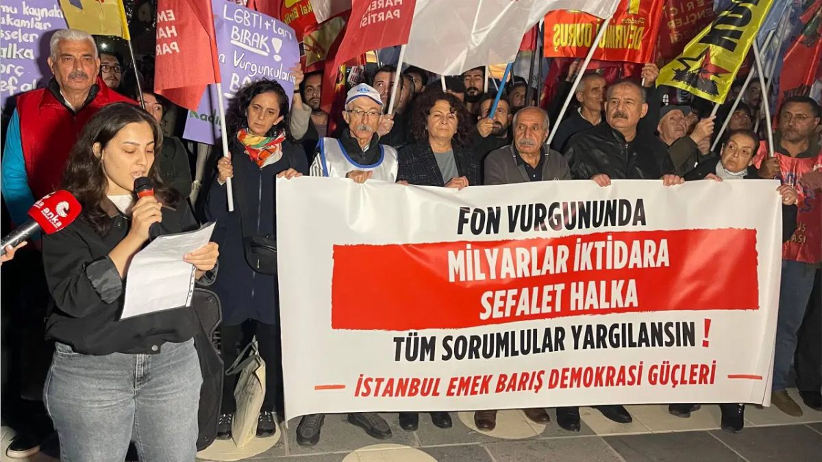 İstanbul'da fon vurgunu protestosu: Bağımsız komisyon talebi