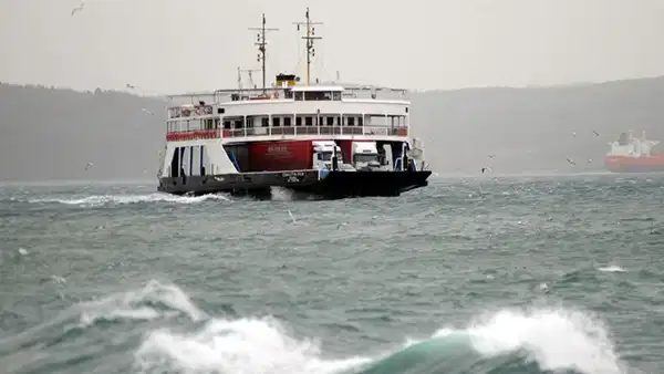 İstanbul'da Vapur Seferleri Hava Koşulları Nedeniyle İptal Edildi