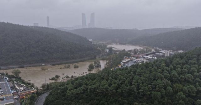 İstanbul'da Şiddetli Yağış Felaketinin Görüntüleri Ortaya Çıktı